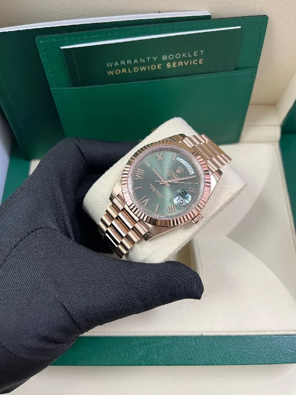 rolex-day-date-40-rose-gold-green-roman-dial-fluted-bezel-ref-228235-copy