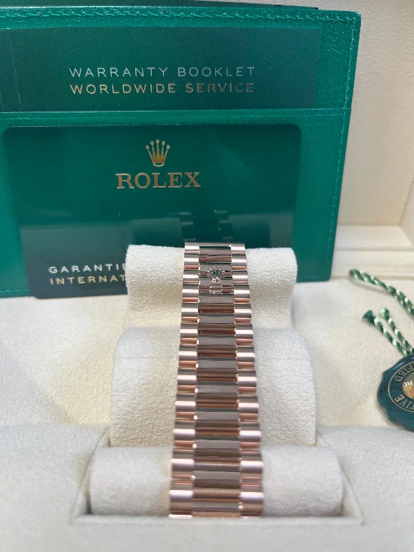 rolex-day-date-40-rose-gold-w-chocolate-roman-dial-fluted-bezel