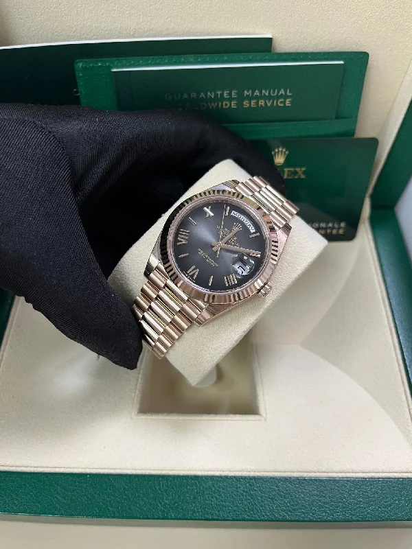 rolex-day-date-40-slate-ombre-roman-dial-228235