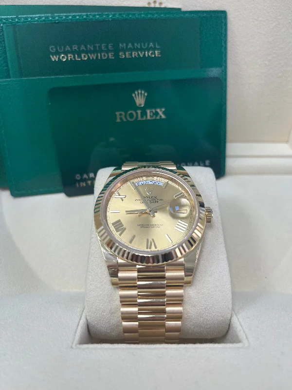 rolex-day-date-40-yellow-gold-champagne-roman-dial-fluted-bezel-ref-228238