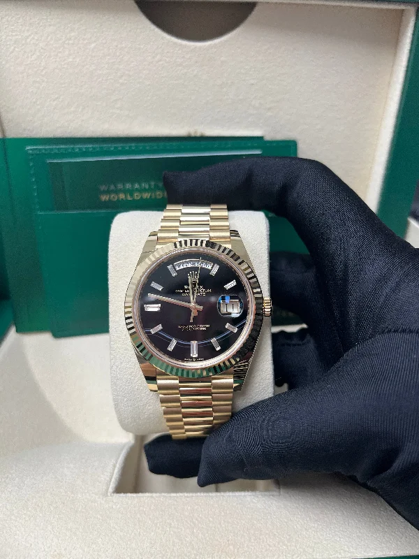 rolex-day-date-40-yellow-gold-day-date-40-watch-fluted-bezel-onyx-dial-president-bracelet-228238