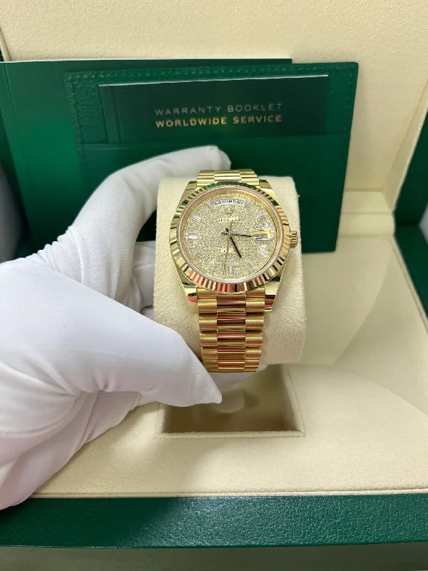 rolex-day-date-40mm-yellow-gold-pave-dial-228238