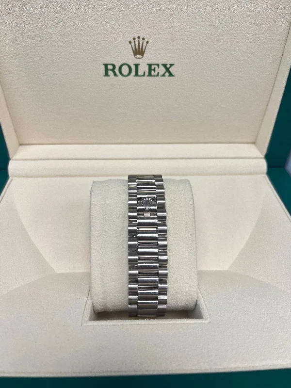 rolex-day-date-ii-18kt-white-gold-rolex-president-blue-wave-dial-watch-ref-218239blwap