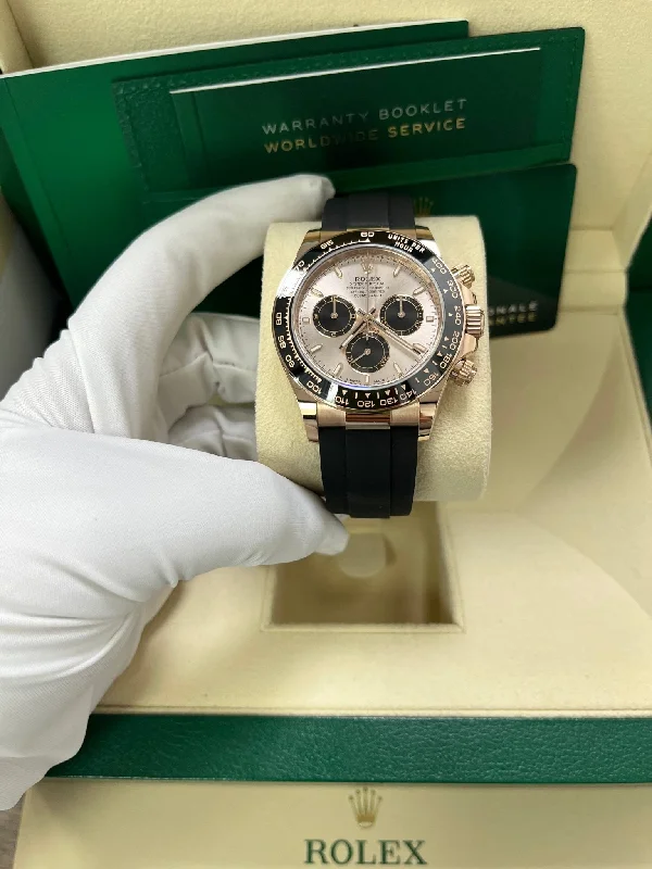 rolex-daytona-cosmograph-daytona-black-bezel-sundust-and-black-index-dial-oysterflex-strap-126515ln