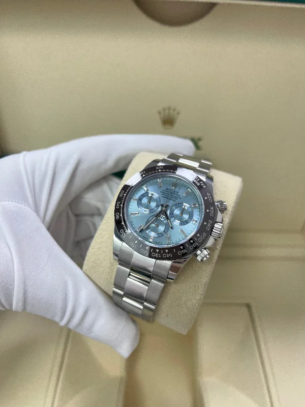 rolex-daytona-platinum-40mm-ice-blue-diamond-baguette-dial-ref-116506