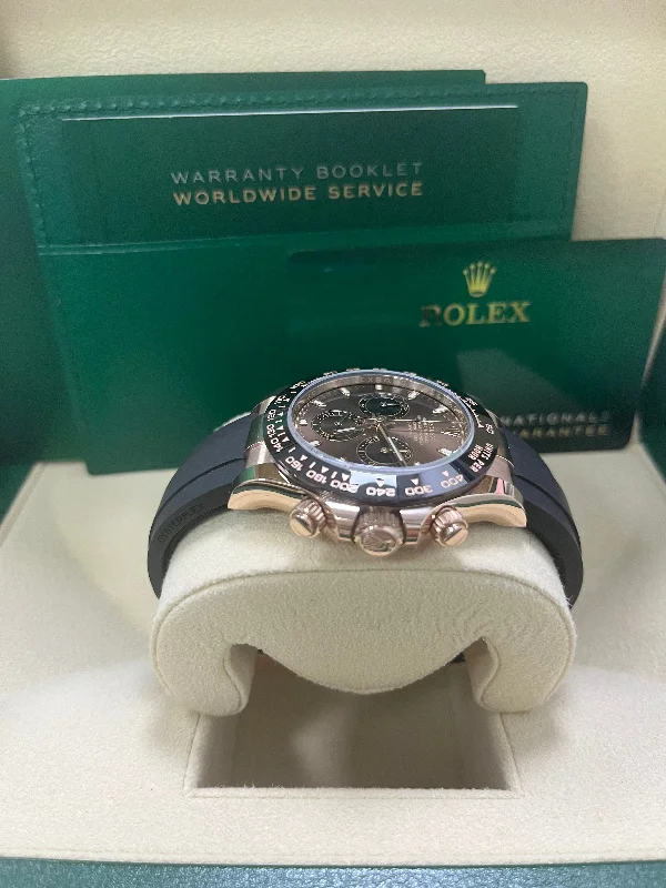 rolex-everose-gold-cosmograph-daytona-40-watch-chocolate-index-dial-black-oysterflex-strapref-116515ln