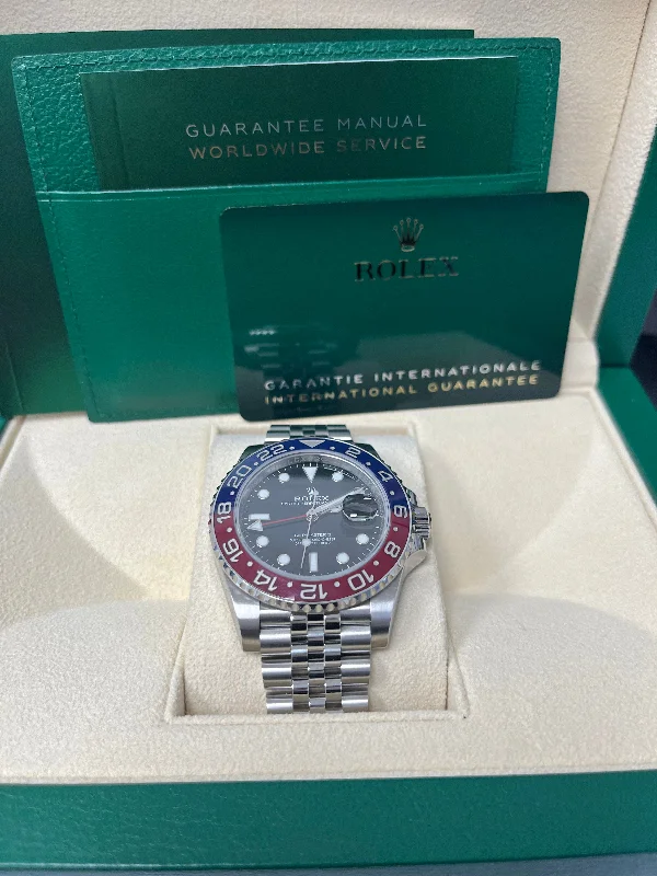 rolex-gmt-master-ii-steel-blue-red-pepsi-bezel-black-dial-w-dateref-126710blro