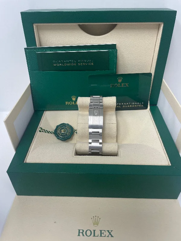 rolex-oyster-perpetual-41-stainless-steel-turquoise-dial-oyster-bracelet-ref124300