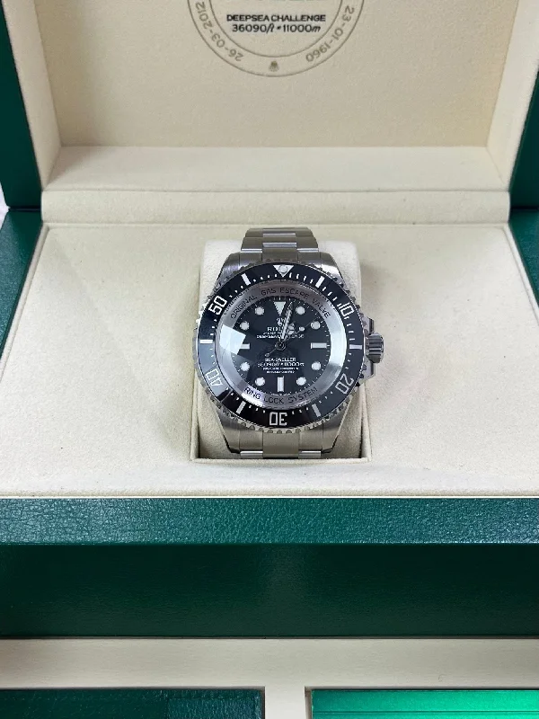 rolex-sea-dweller-deepsea-challenge-black-dial-50mm-rlx-titanium-126067