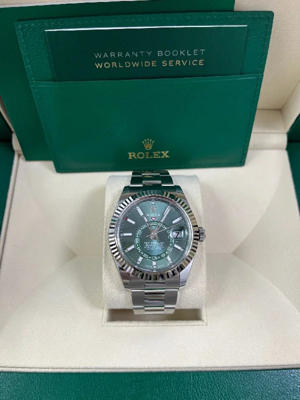 rolex-sky-dweller-42-mm-oystersteel-and-white-gold-green-dial-sky-dweller-336934