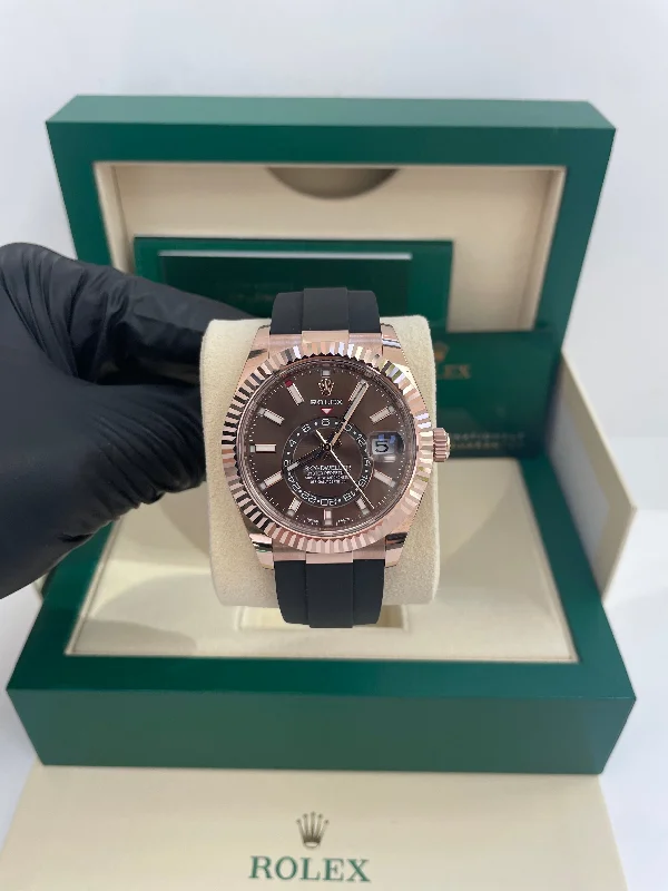 rolex-sky-dweller-42mm-rose-gold-chocolate-index-dial-oysterflex-bracelet-ref-326235