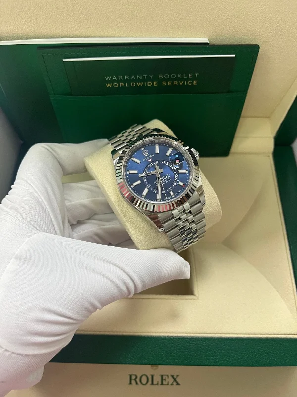 rolex-sky-dweller-blue-index-dial-jubilee-bracelet-336934