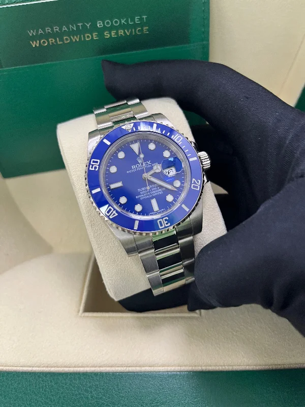 rolex-submariner-date-40mm-white-gold-blue-dial-smurf-reference-116619lb-1