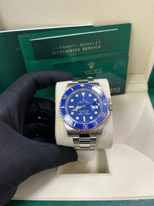 rolex-submariner-date-40mm-white-gold-blue-dial-smurf-reference-116619lb