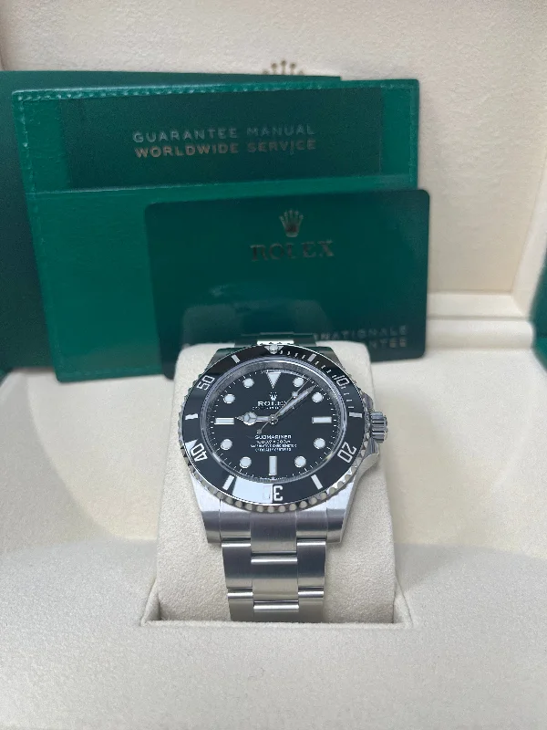 rolex-submariner-no-date-black-dial-no-date-124060