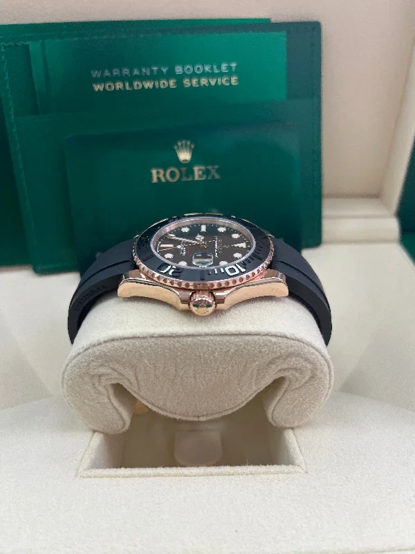 rolex-yacht-master-37mm-rose-gold-black-dial-oysterflex-strap-ref-268655