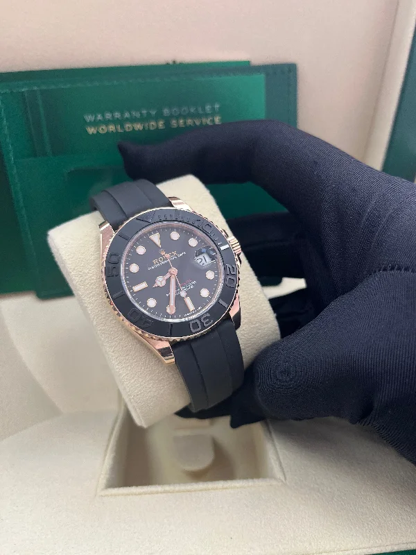 rolex-yacht-master-37mm-rose-gold-black-dial-oysterflex-strap-ref-268655